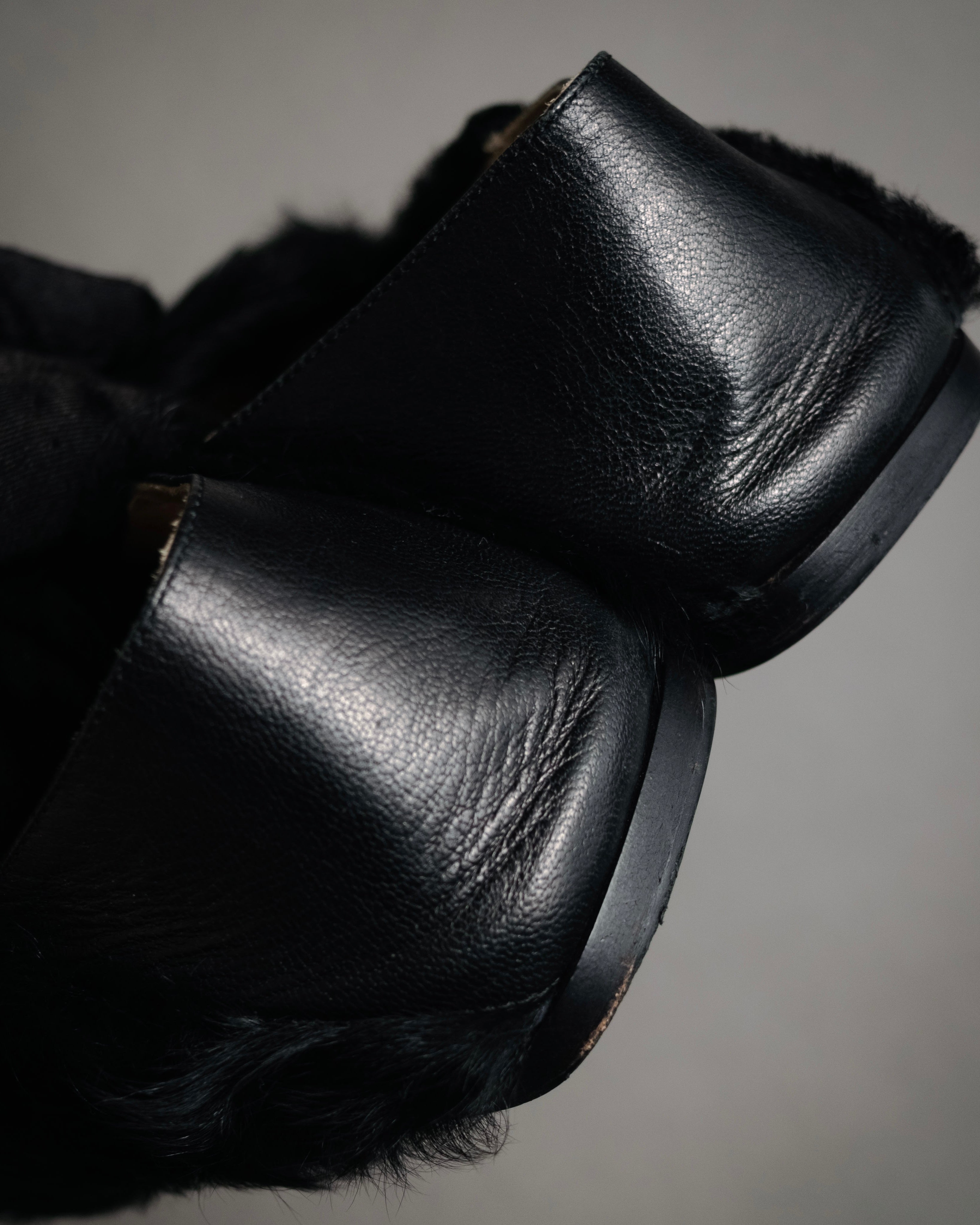 “sergio rossi” 2010’s Fur covered square toe loafers