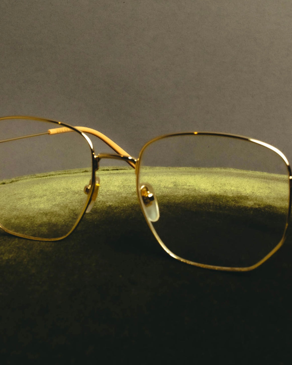 "GUCCI" 2010's-20's Bee motif polygonal sunglasses
