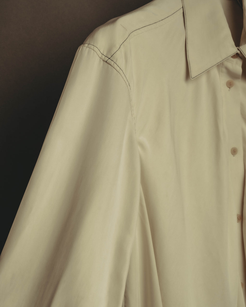–SPECIAL– “LOEWE” 10’s-20’s Asymmetrically draped silk shirt