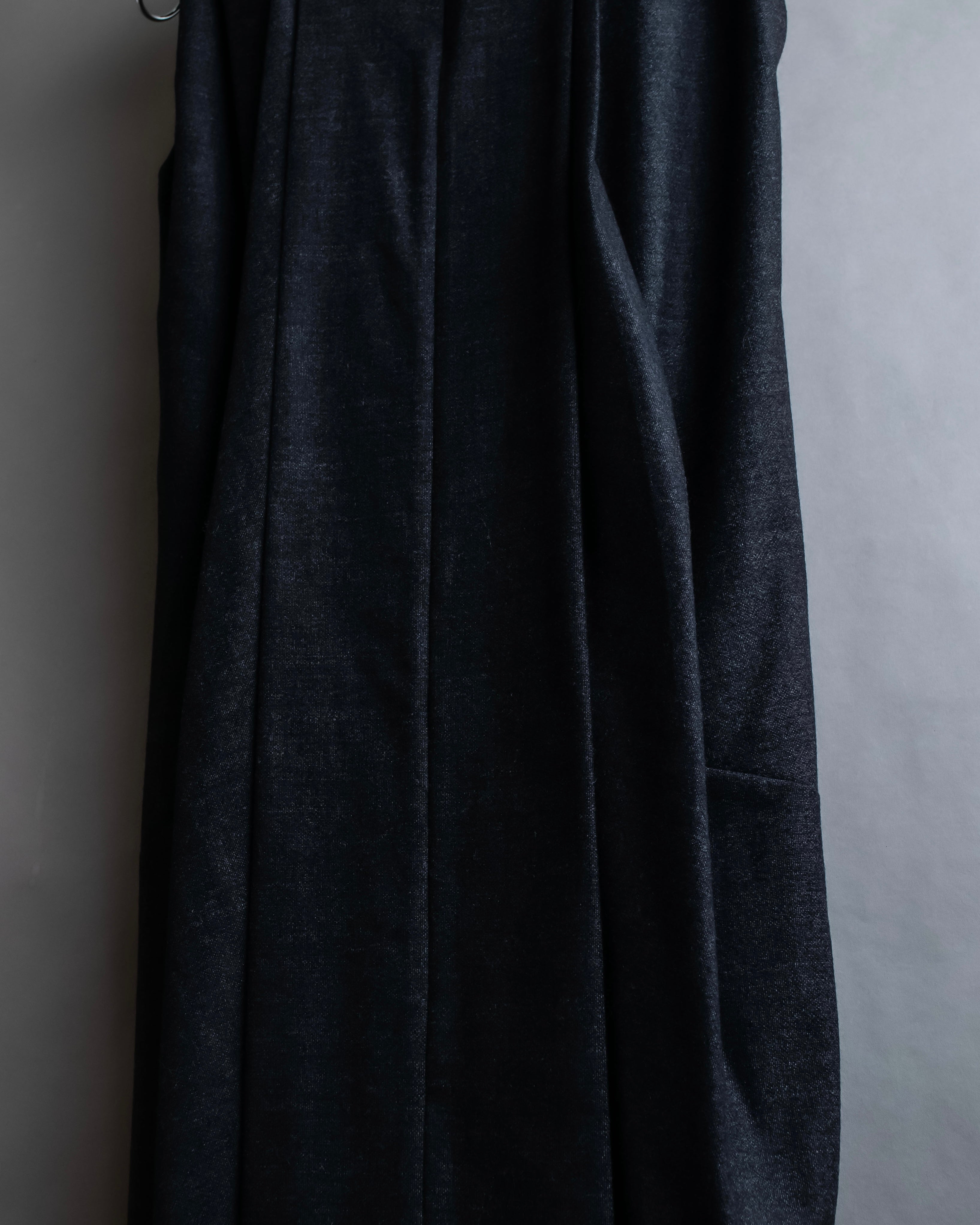 "MAISON MARGIELA" 16AW Deep tuck design sleeveless dress