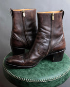 "YVES SAINT LAURENT" Medallion-embellished square heel boots