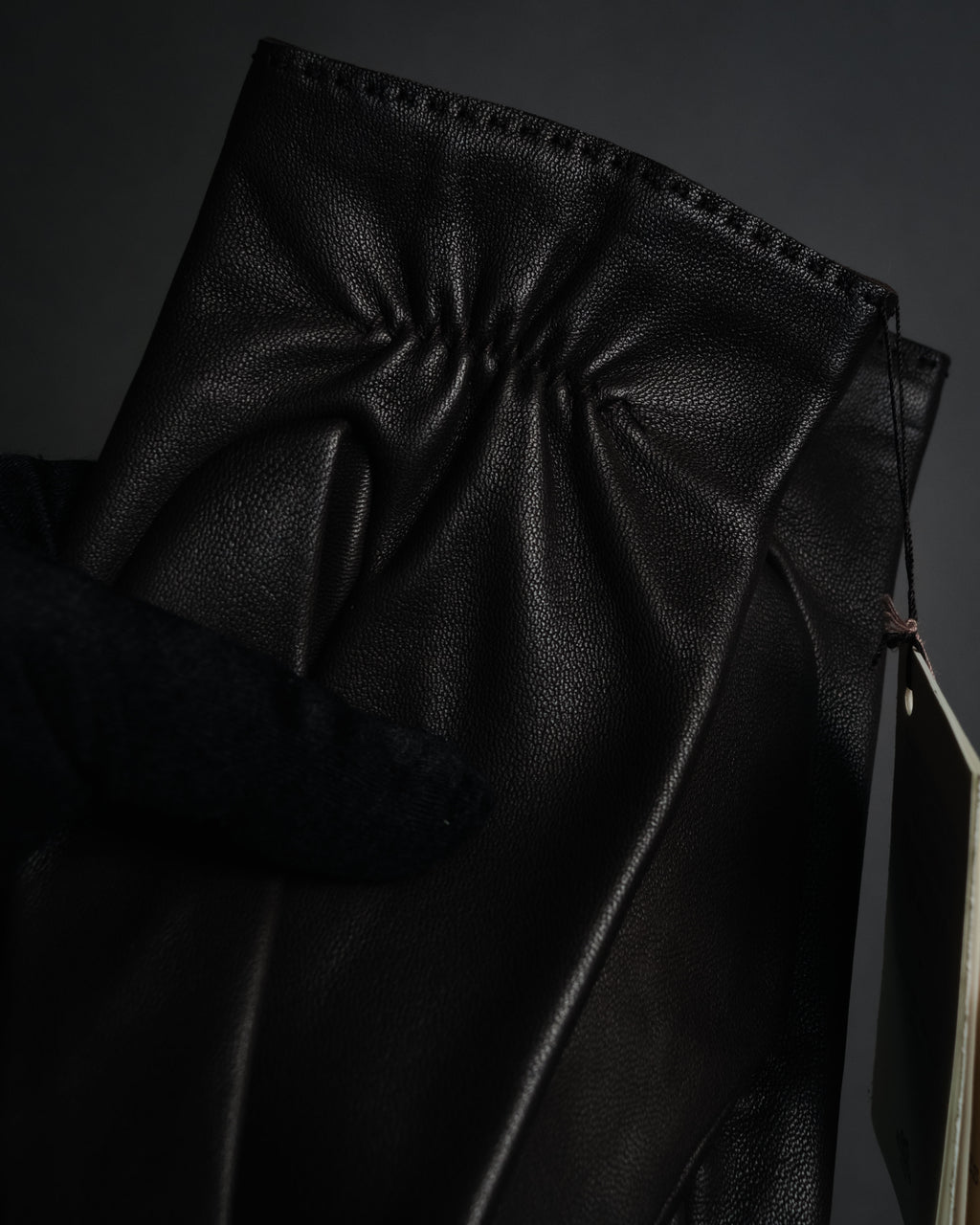 “HERMÈS” 2010’s bi material lambskin silk lined gloves