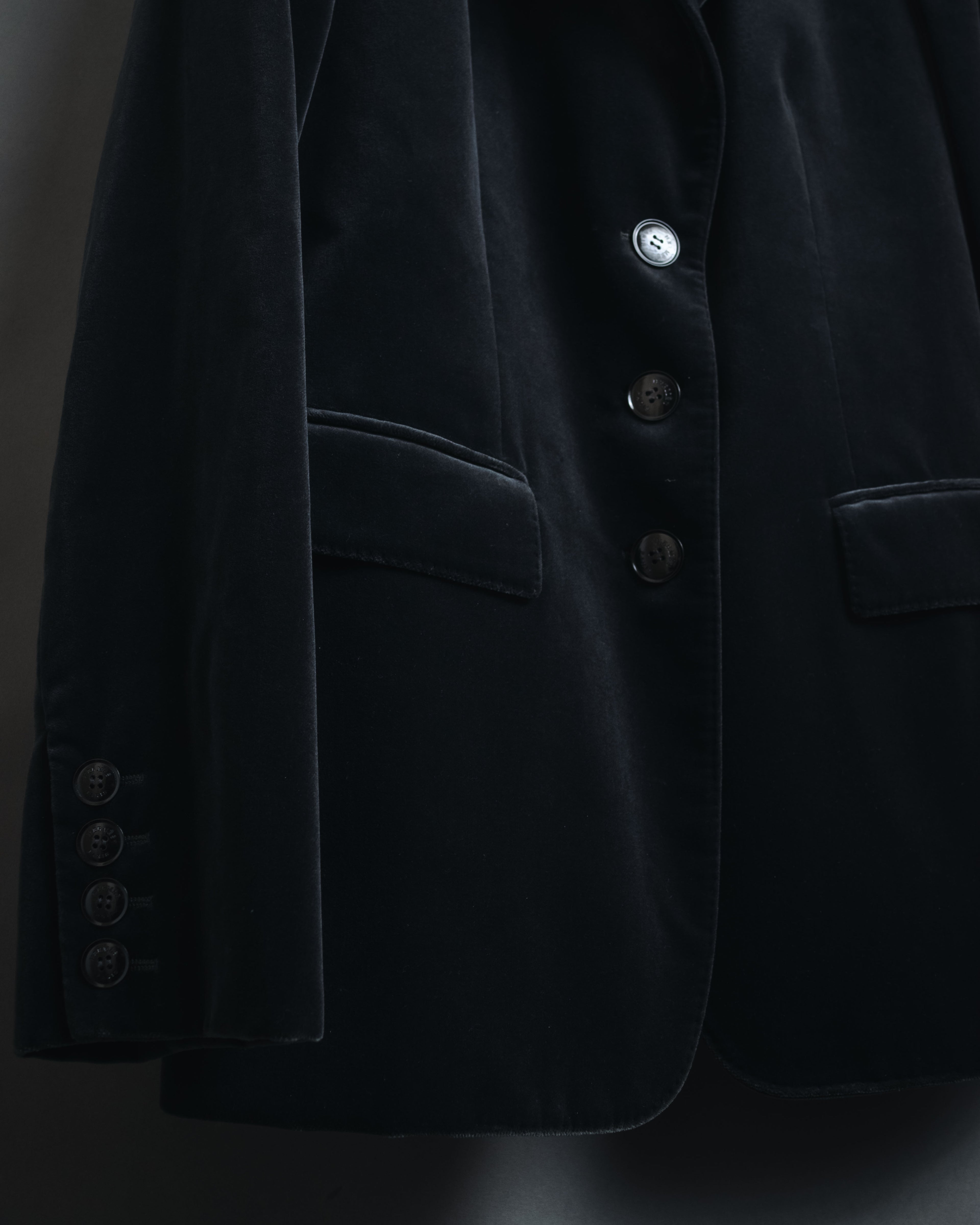 –SPECIAL– "HERMES"
00’s Velvet switchinglamb leather collar special tailored jacket