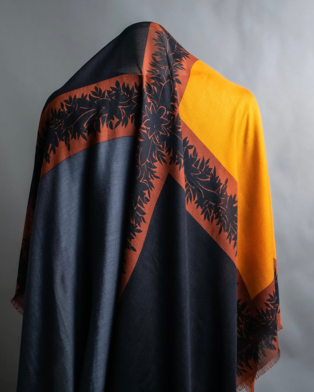 "Christian Dior" Botanical print large stole