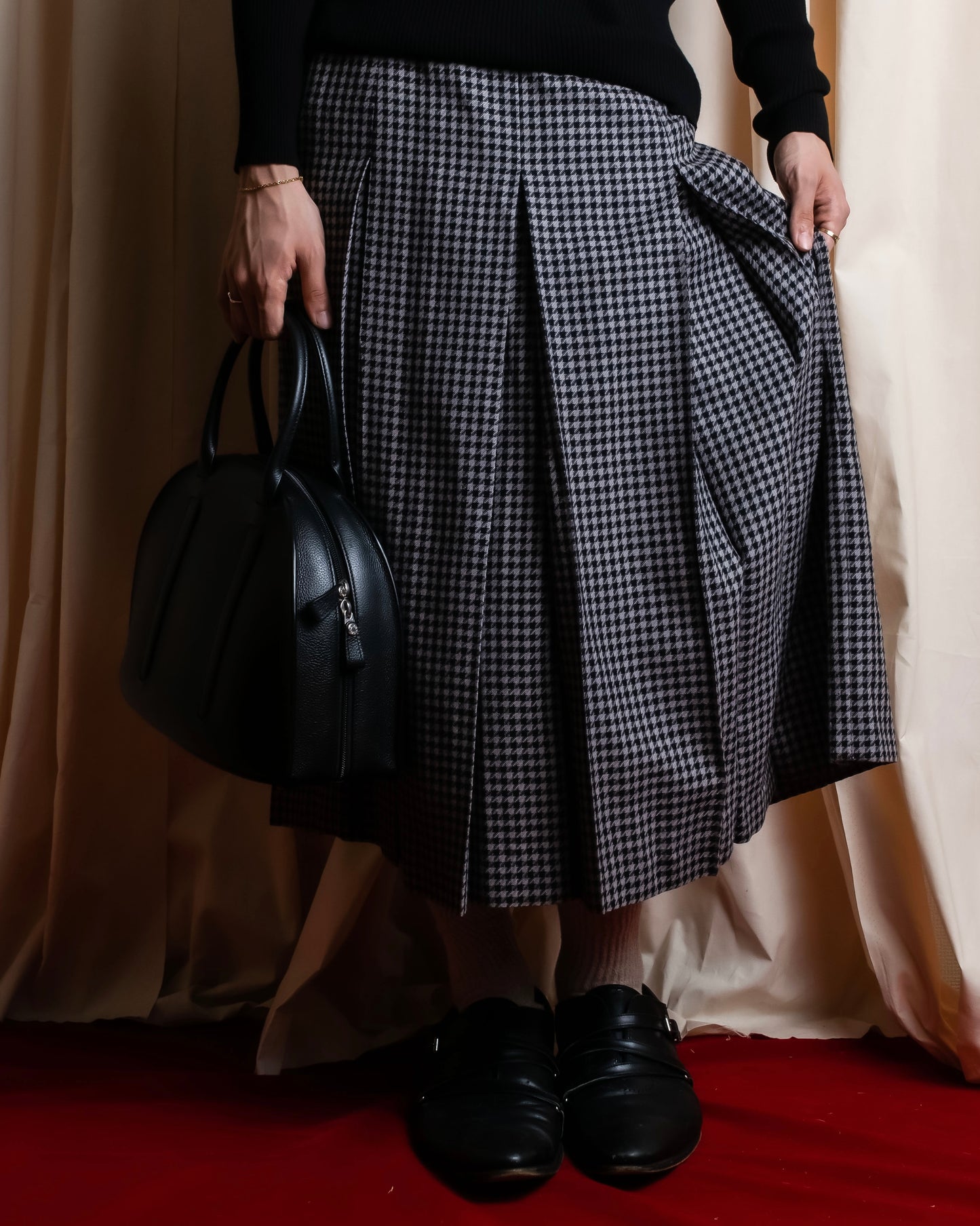 "Christian Dior" Houndstooth pattern wool cropped pleats skirt