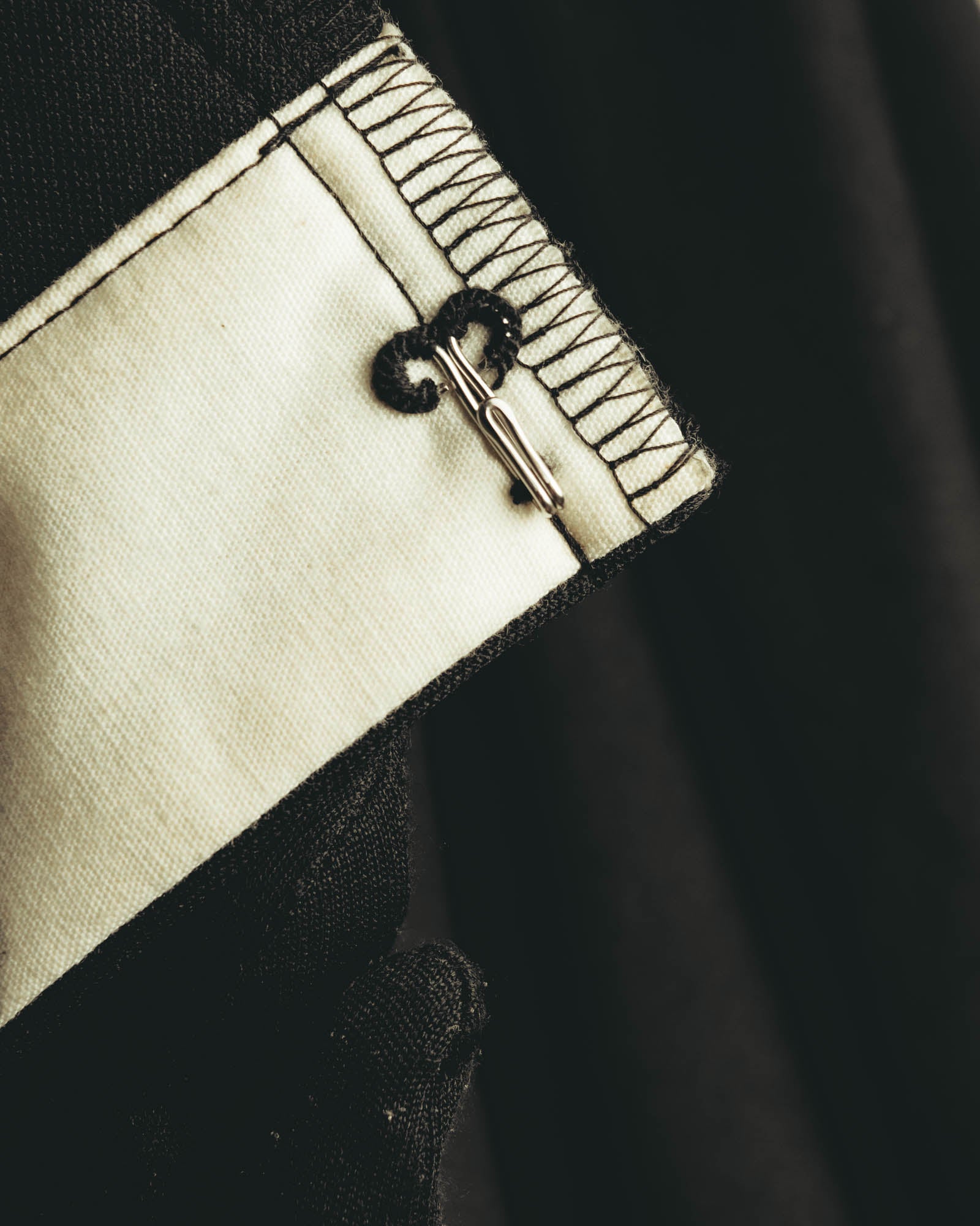 "COMME des GARÇONS" 00's Deconstructed nylon jacket