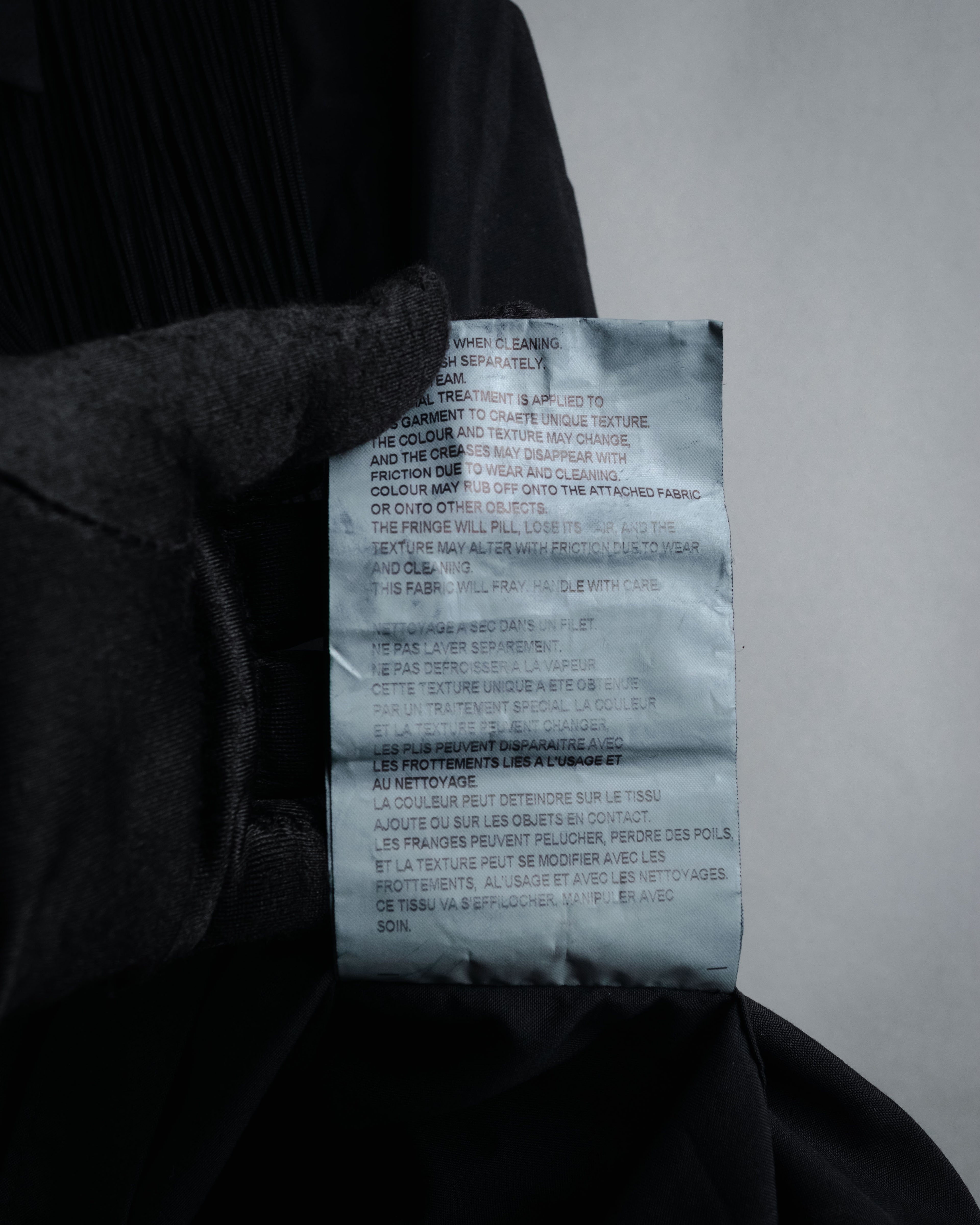 “COMME des GARCONS” 2022SS  Fringed dress shirt