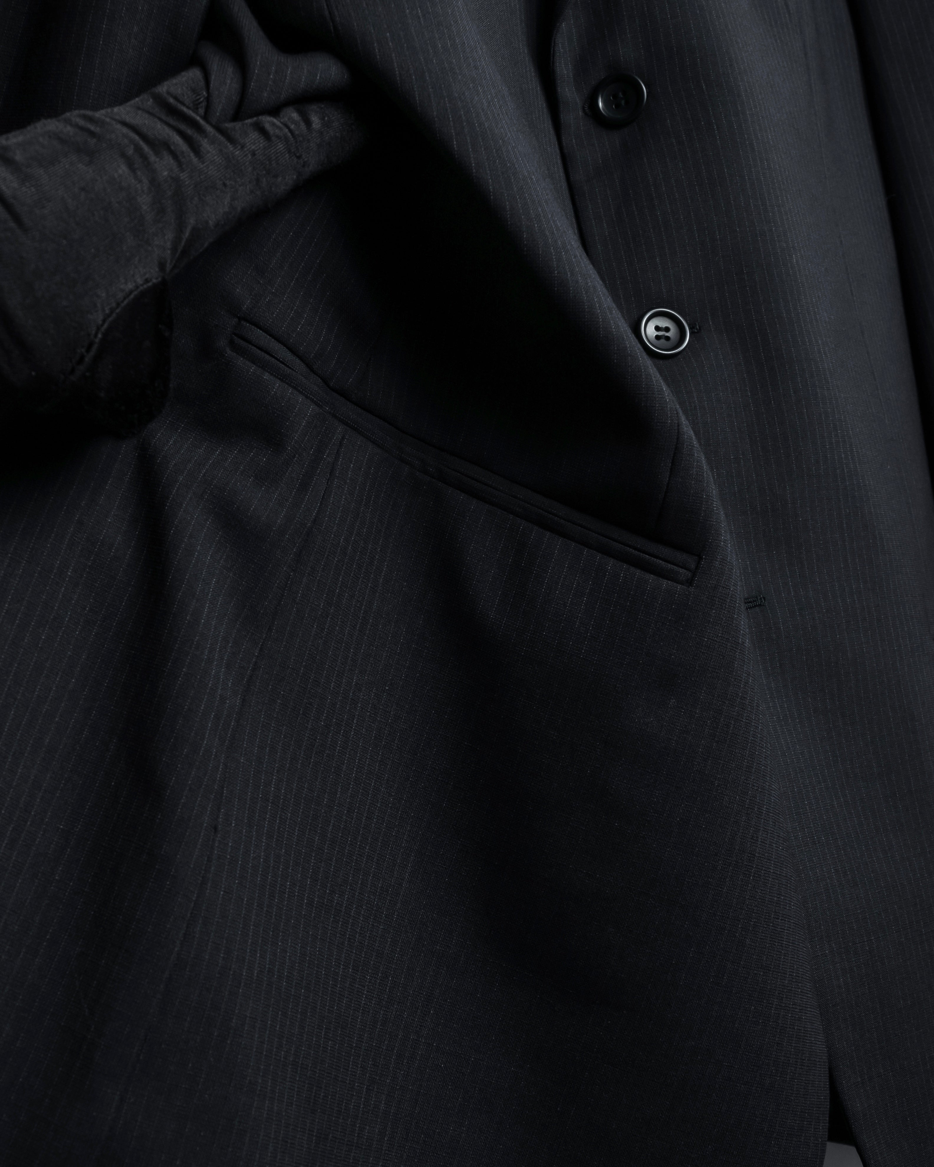 "ARMANI COLLEZIONI" Notched drape classically tailored jacket