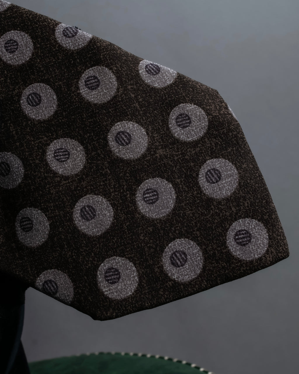 "GIORGIO ARMANI" Oval motif dot silk necktie