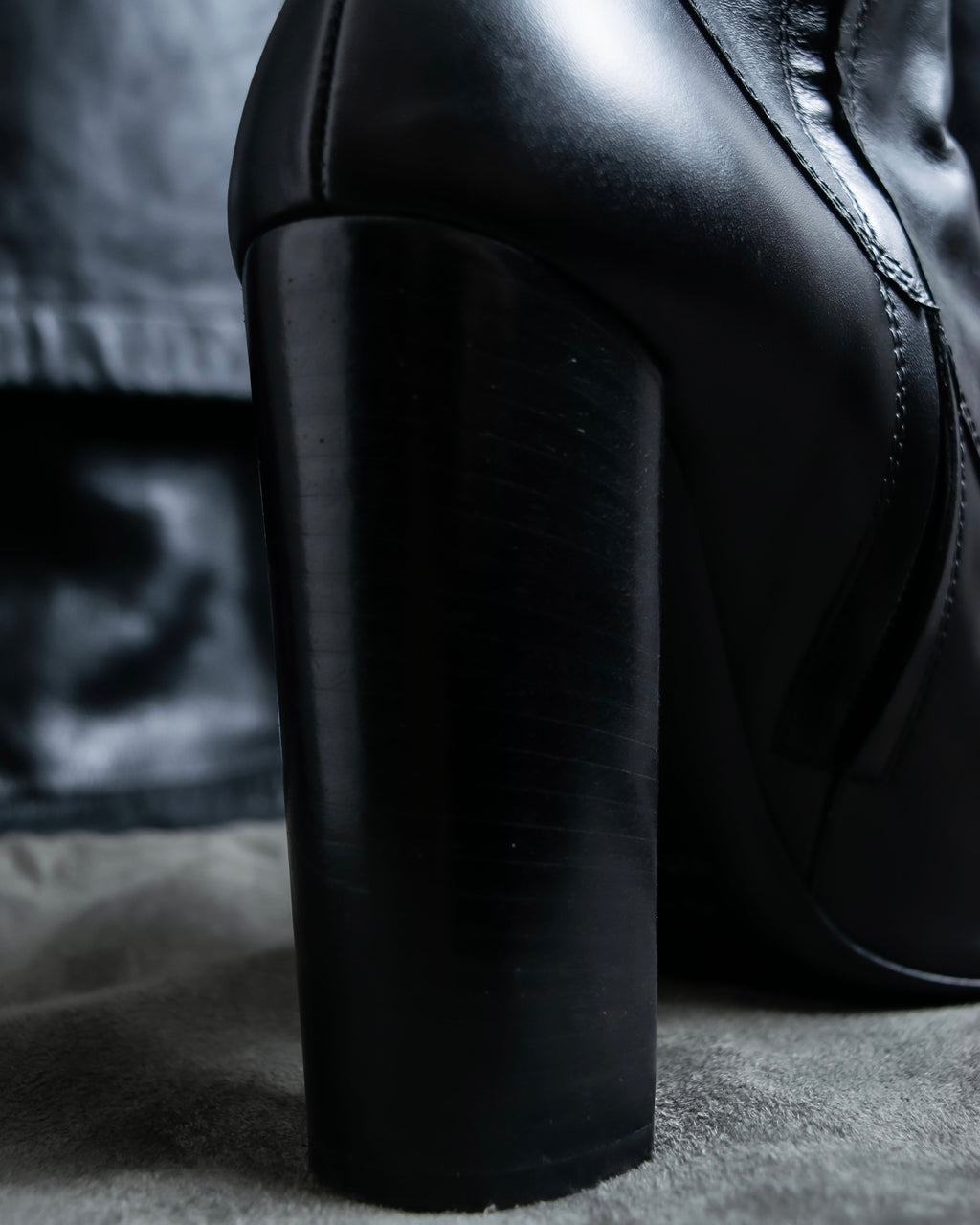 "TOM FORD" Fringe detail western long boots