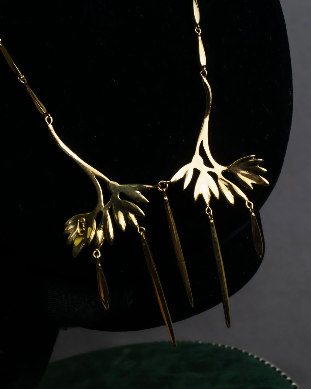 "Christian Dior" Branched leaf motif gold necklace