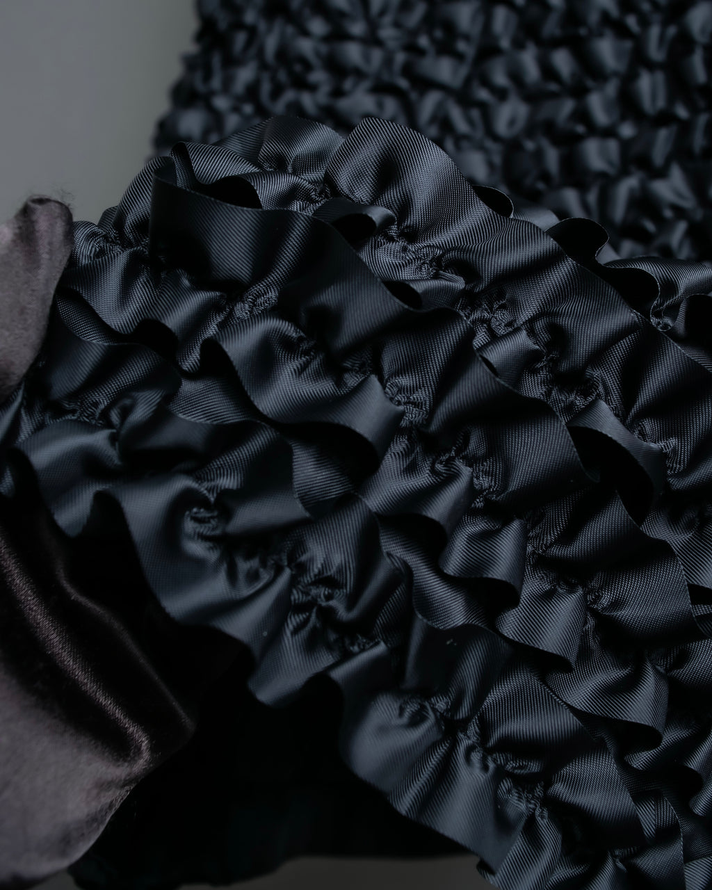 “tricot COMME des Garçons AD1999" Ribbon designed long skirt