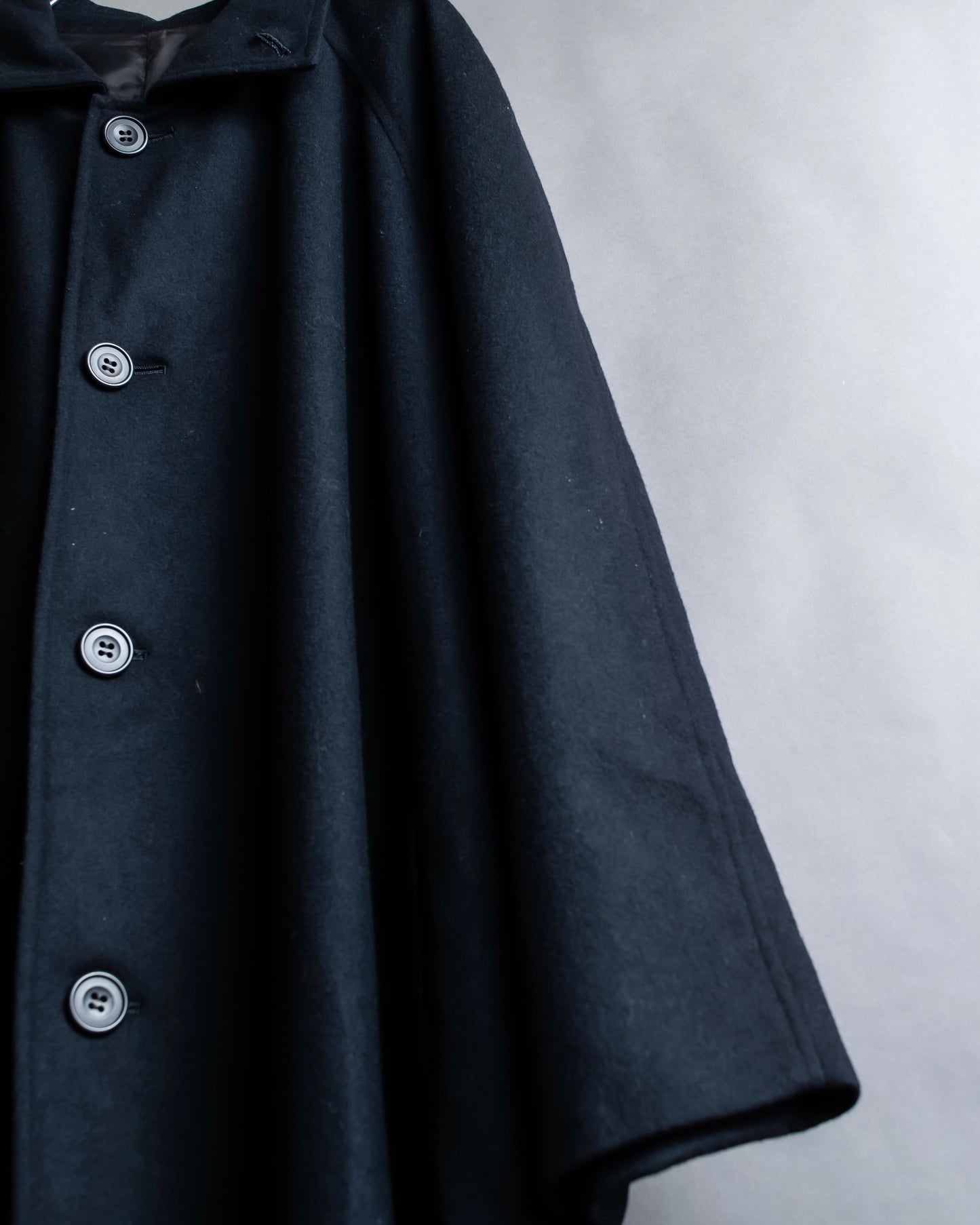 "Y's" Beautiful draping oversized long length soutien collar coat