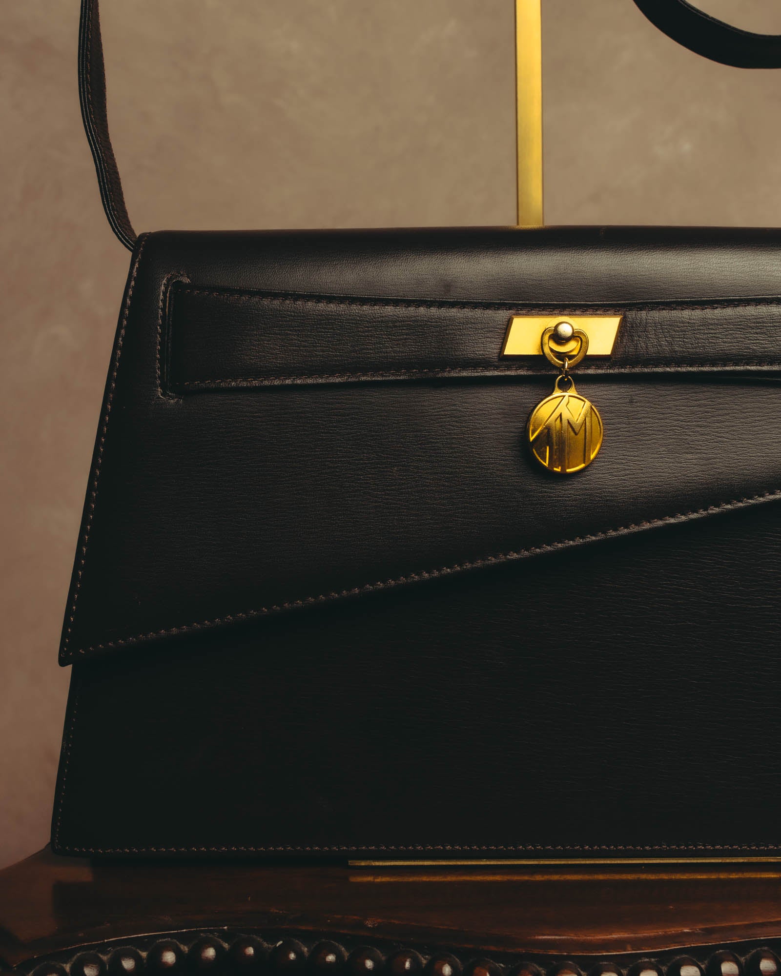 "Thierry Mugler" 80's-90's Architectural leather shoulder bag