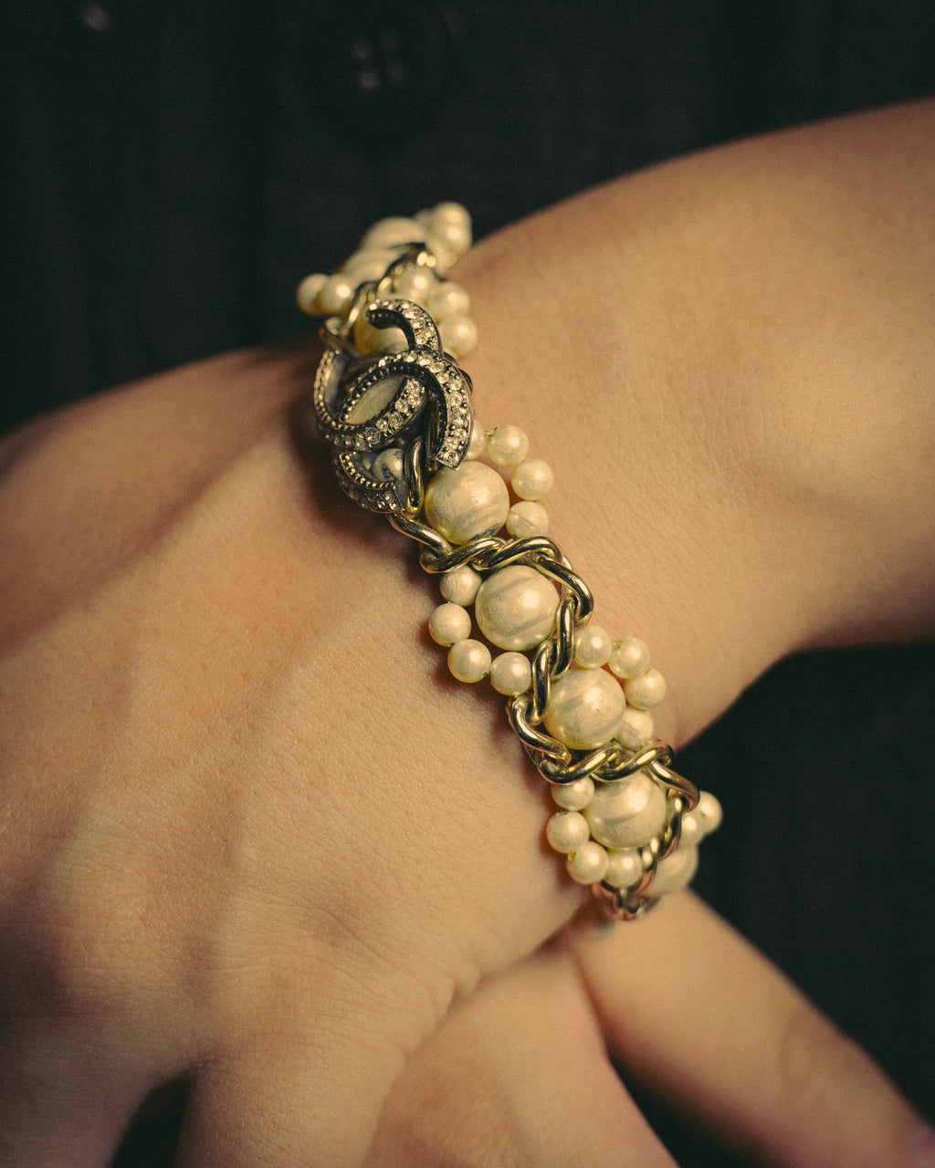-SPECIAL- "CHANEL" Pearl embellished cc bracelet