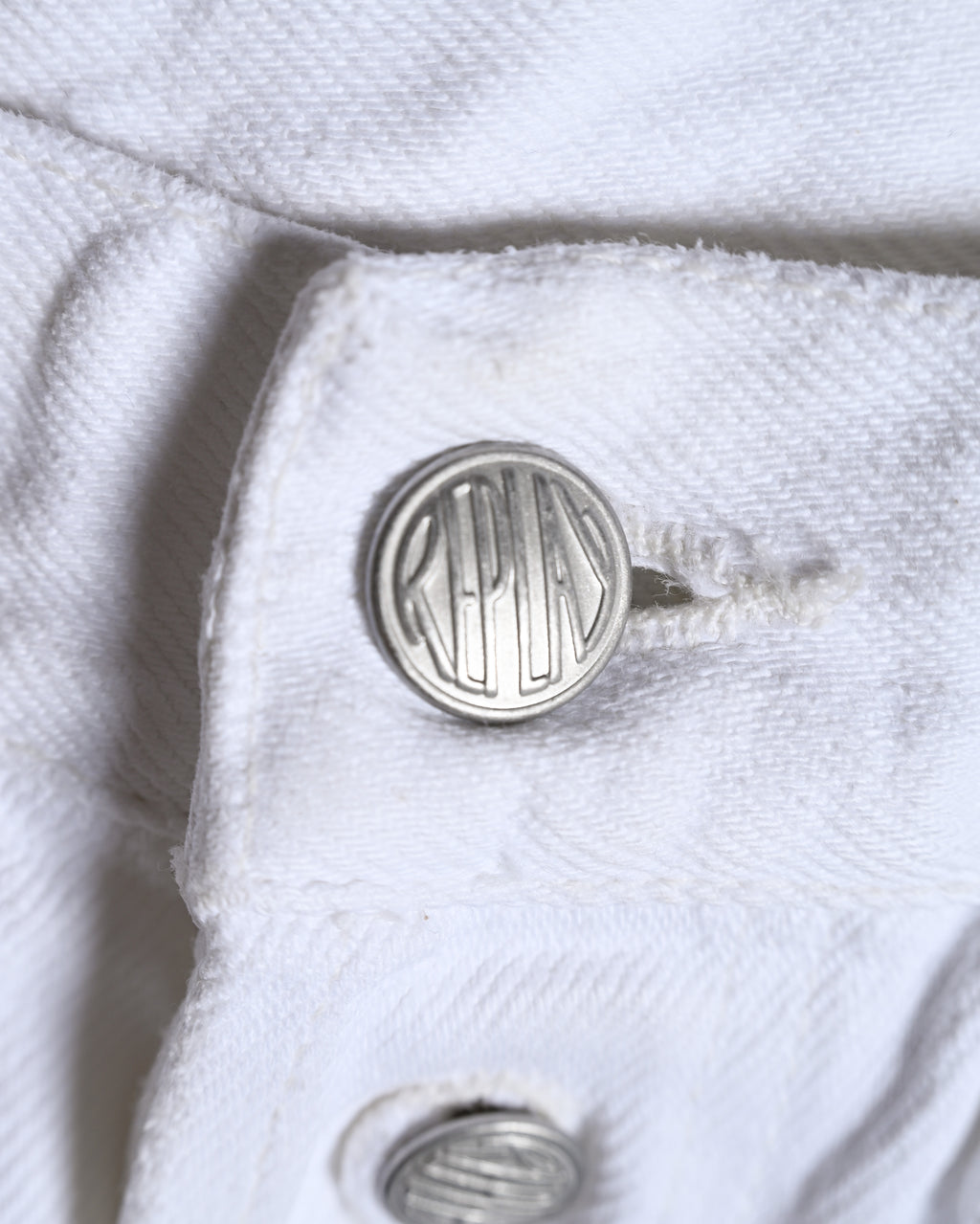 REPLAY/ 901 Regular Silhouette Vintage White Denim