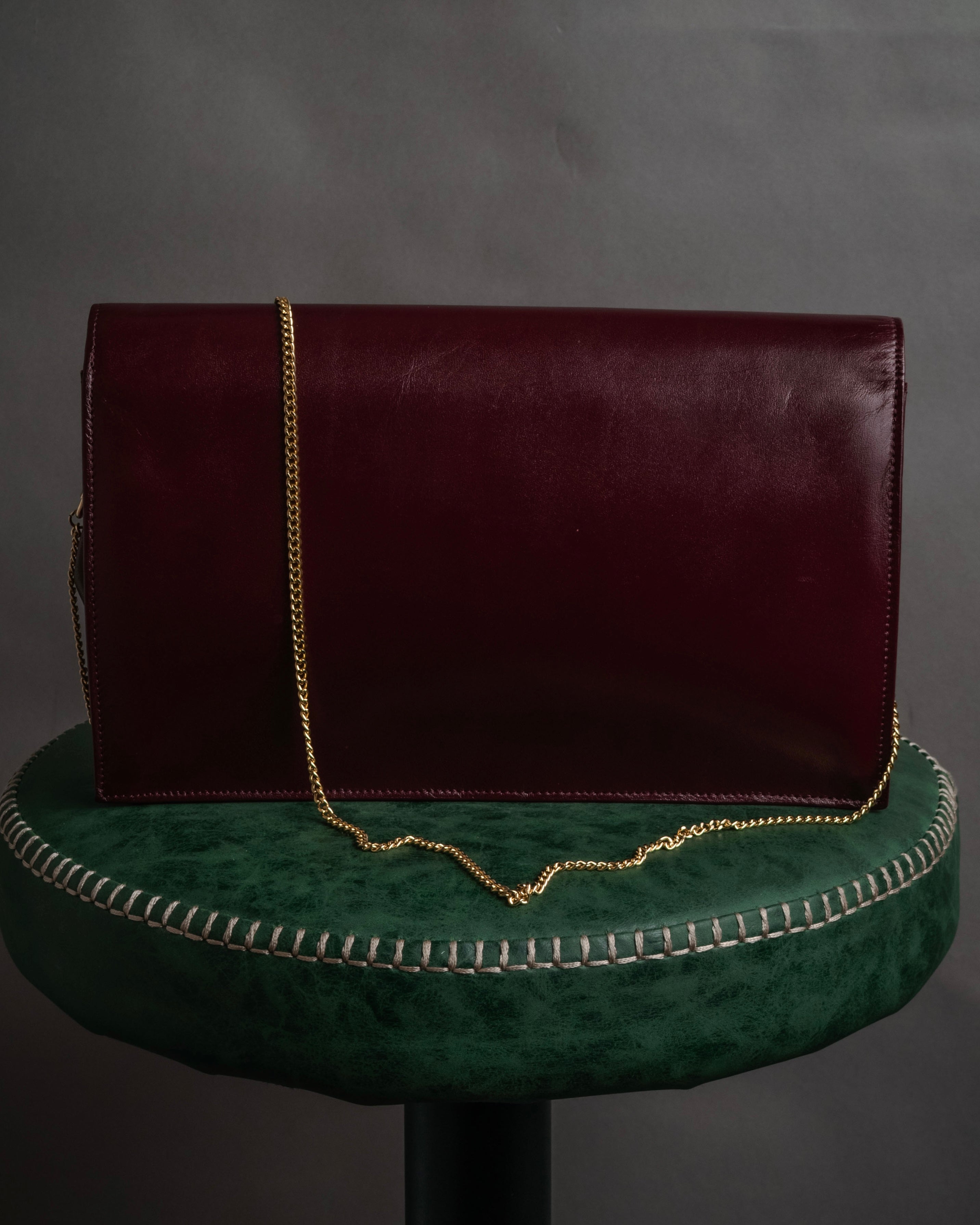 Christian Dior” 1980's-1990's CD logo envelope chain bag – MOOD