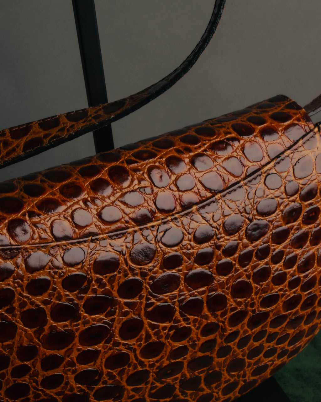 -SPECIAL- "Salvatore Ferragamo" 90's Glossy crocodile pattern shoulder bag
