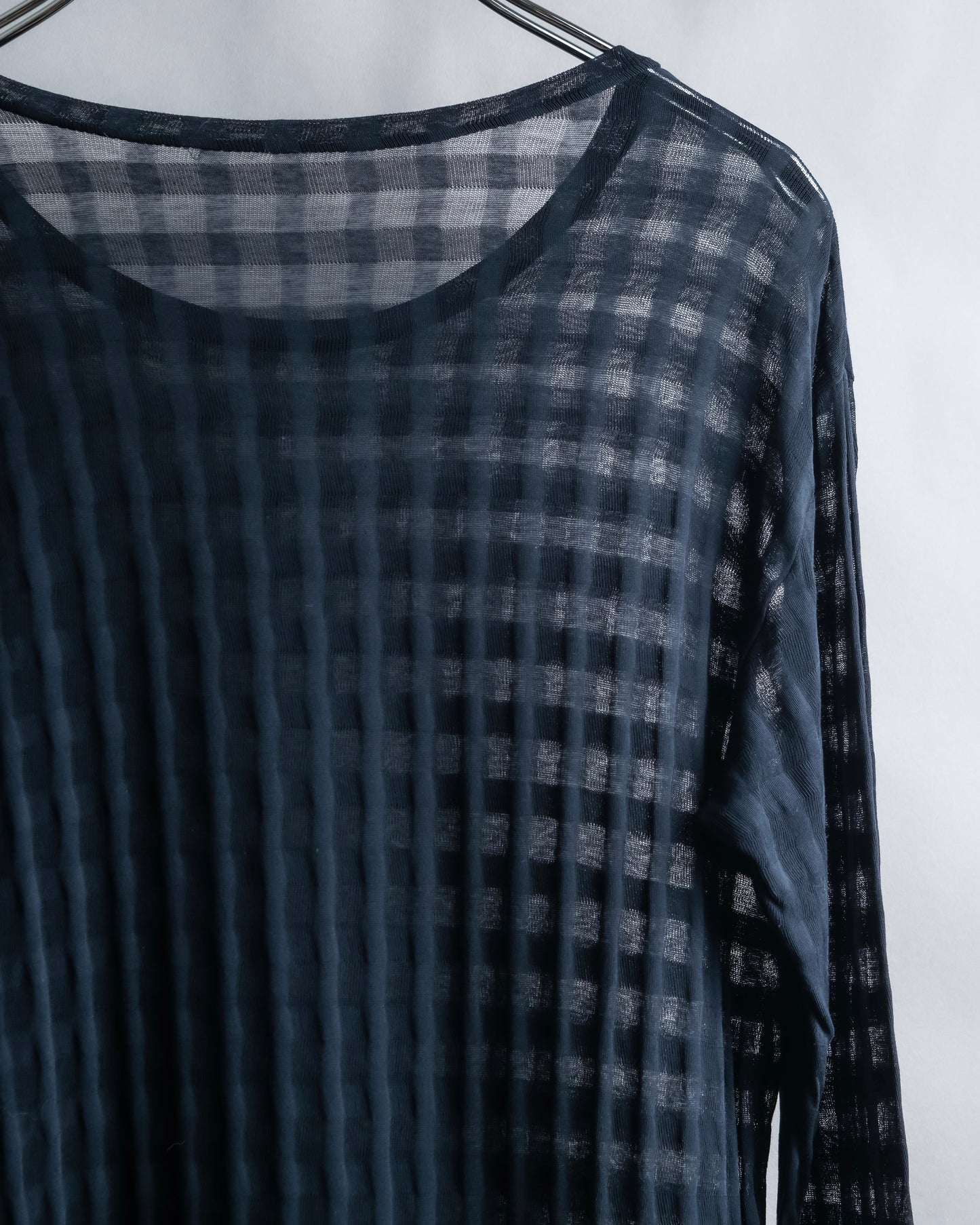 "ISSEY MIYAKE" Checkered see through pullover