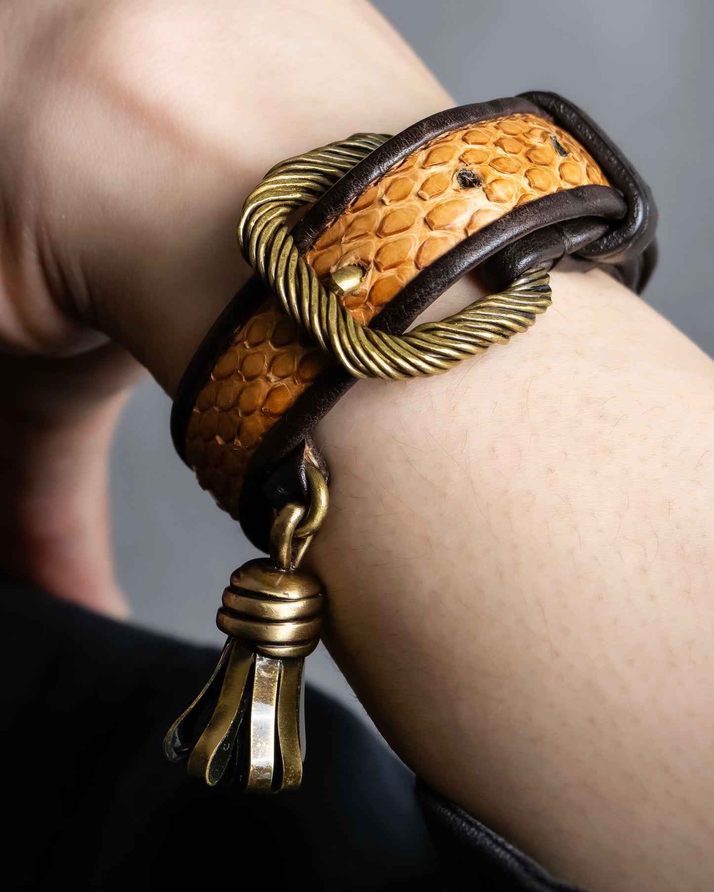 "BOTTEGA VENETA" Python switch design leather bracelet