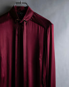 "GUCCI" Beautiful burgundy color silk bowtie shirt