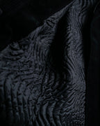 "VERSACE sport"
Stand collar double zipper suede blouson