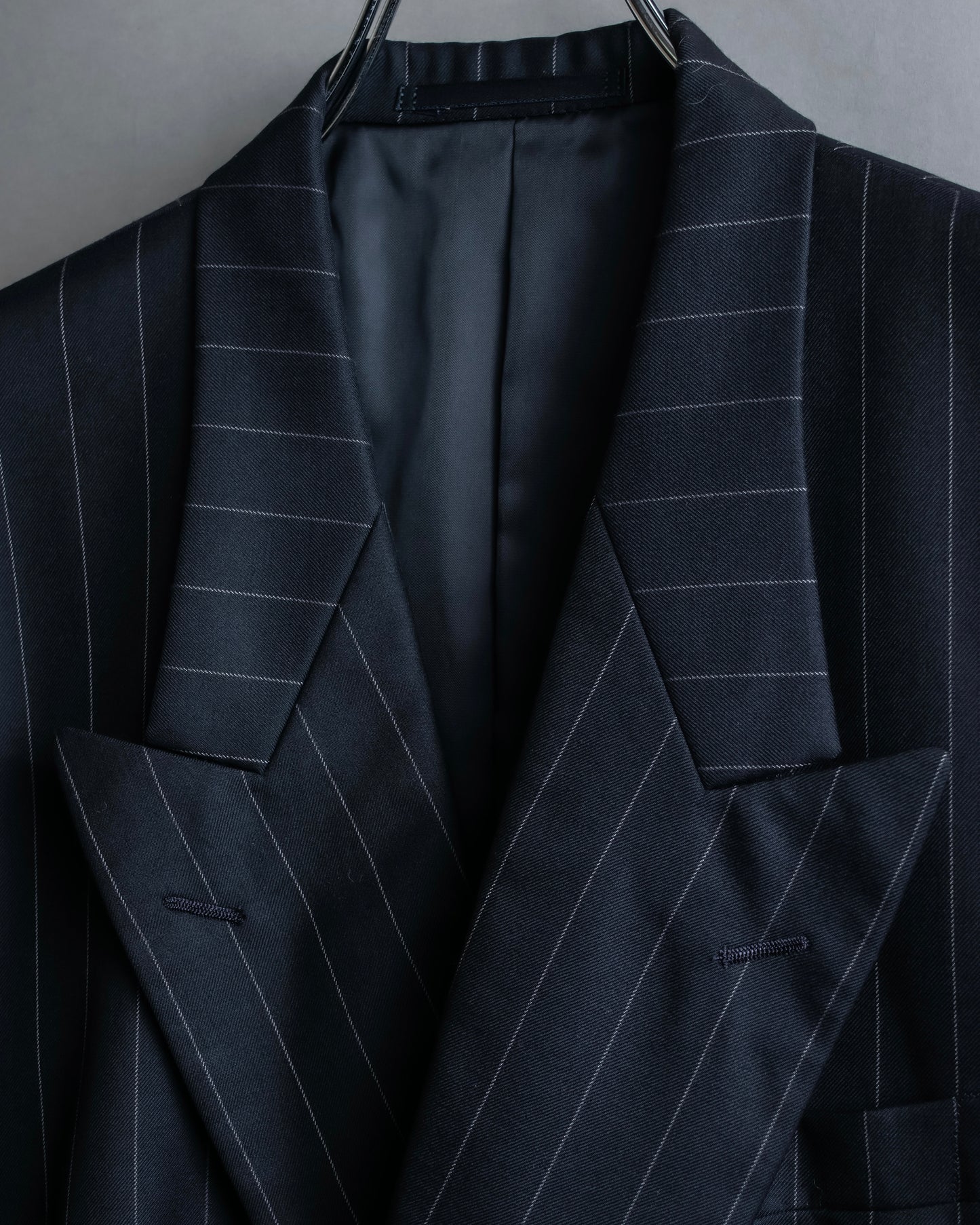 "YVES SAINT LAURENT" Peaked lapel double breasted tailored jacket ＆wide tapered slacks striped set up