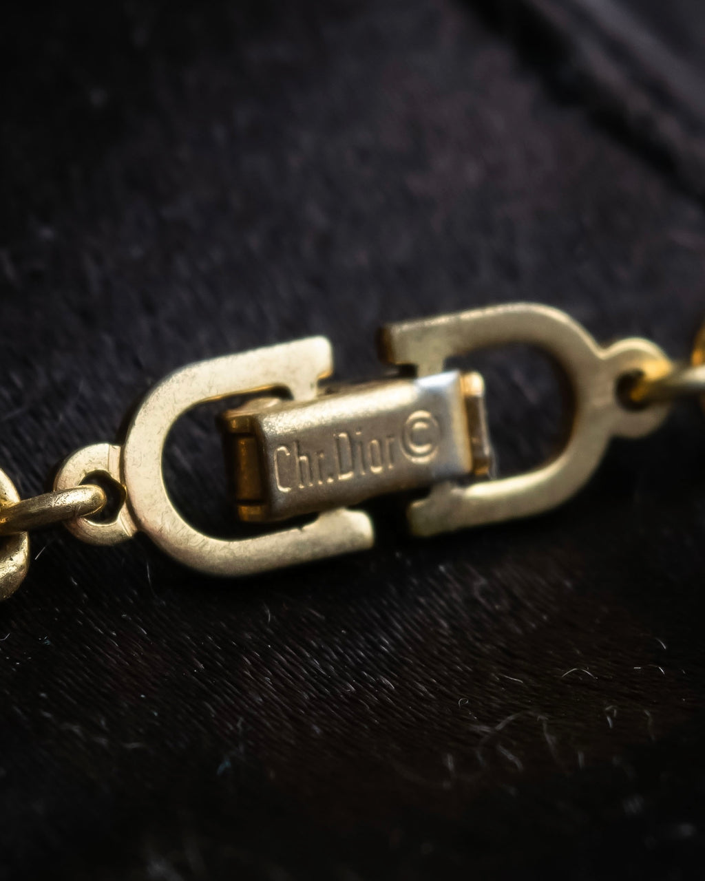 “Christian Dior” beautiful thick gold chain necklace