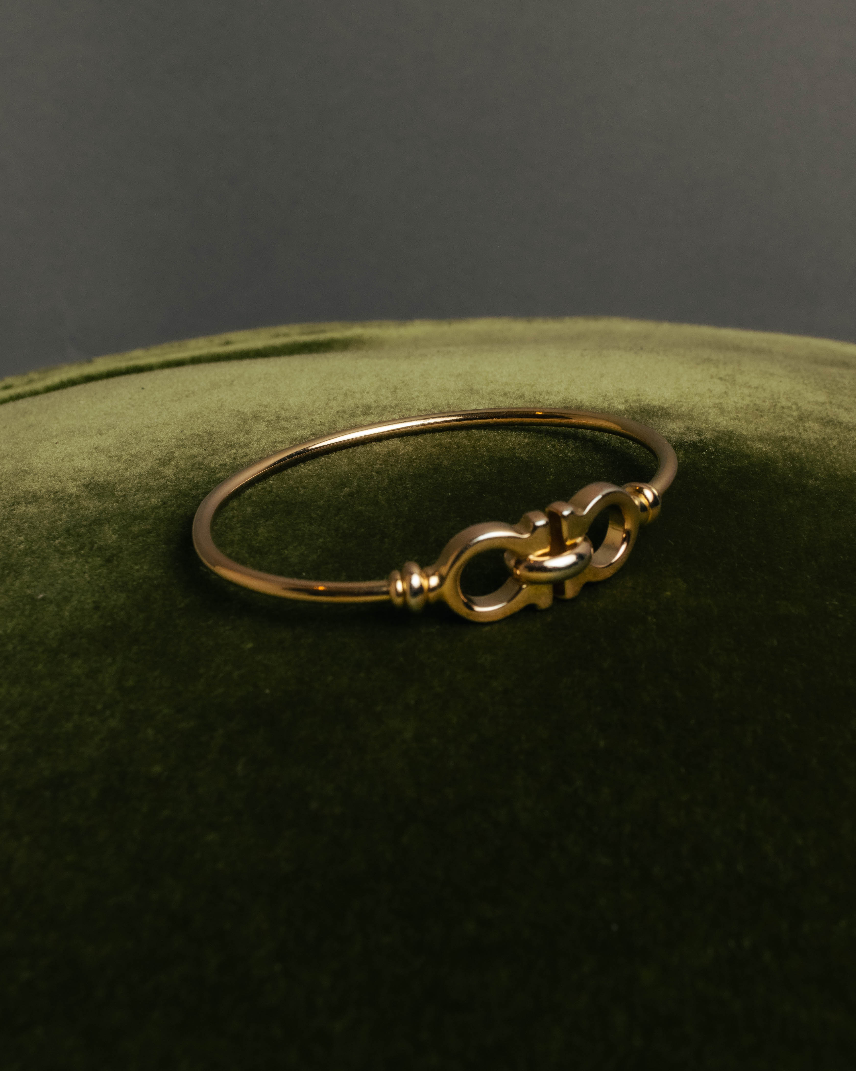 “Salvatore Ferragamo” 90’s-00’s Gancini gold tone bangle bracelet