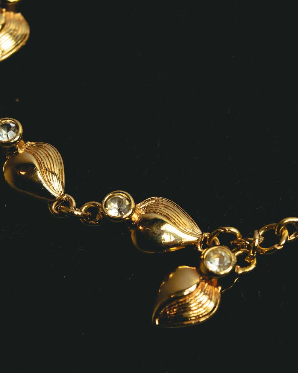 "Christian Dior" 80's-90's Sculptural leaf charm bracelet