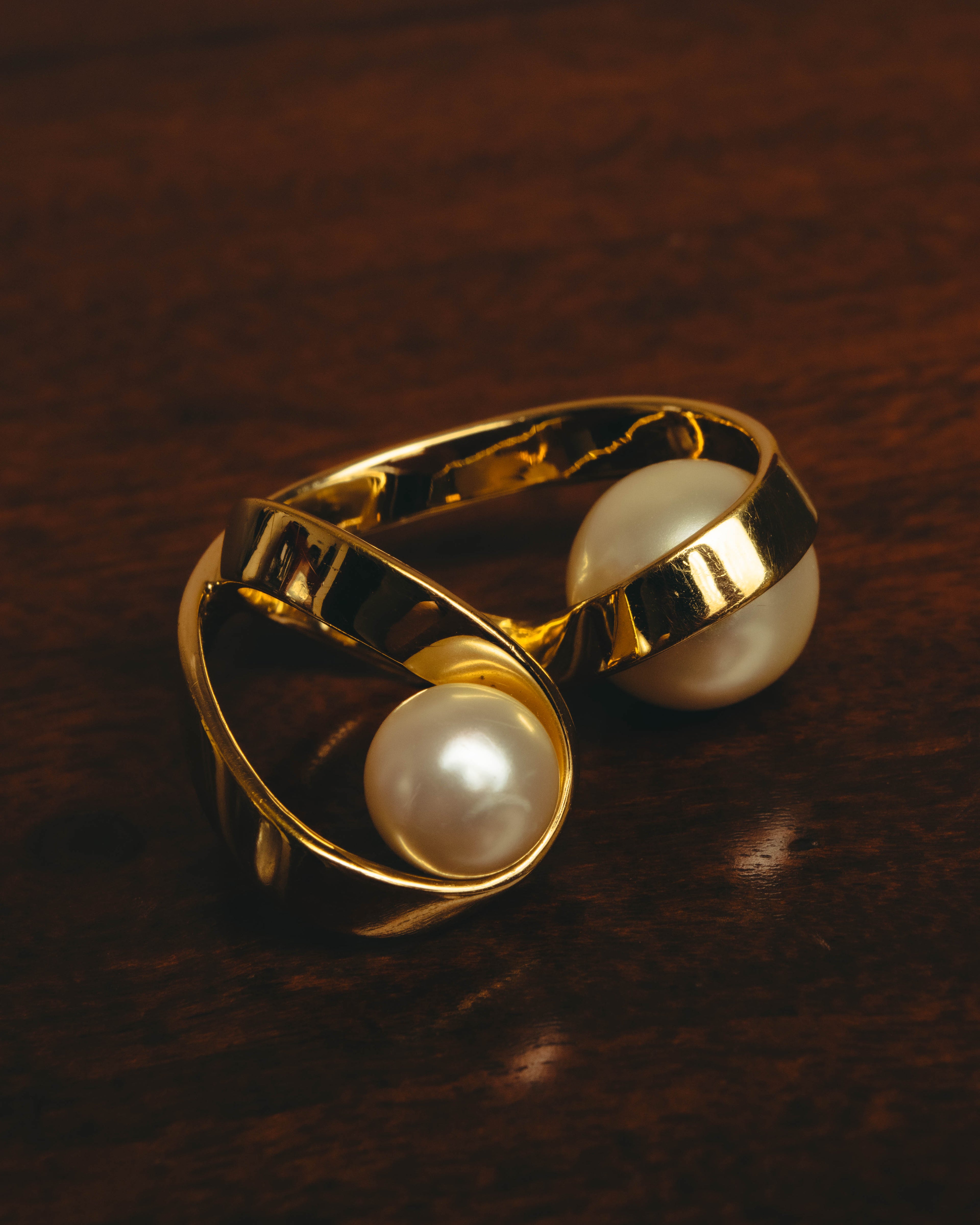 -SPECIAL- "Christian Dior” 2015-16 UltraDior sculpted double pearl ring