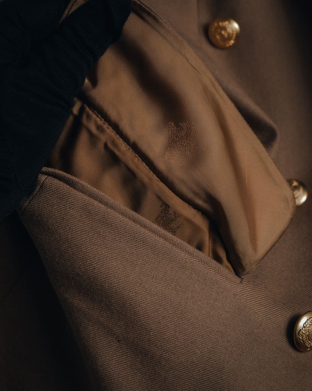 “Burberrys” 90’s crest button double breasted tailored jacket