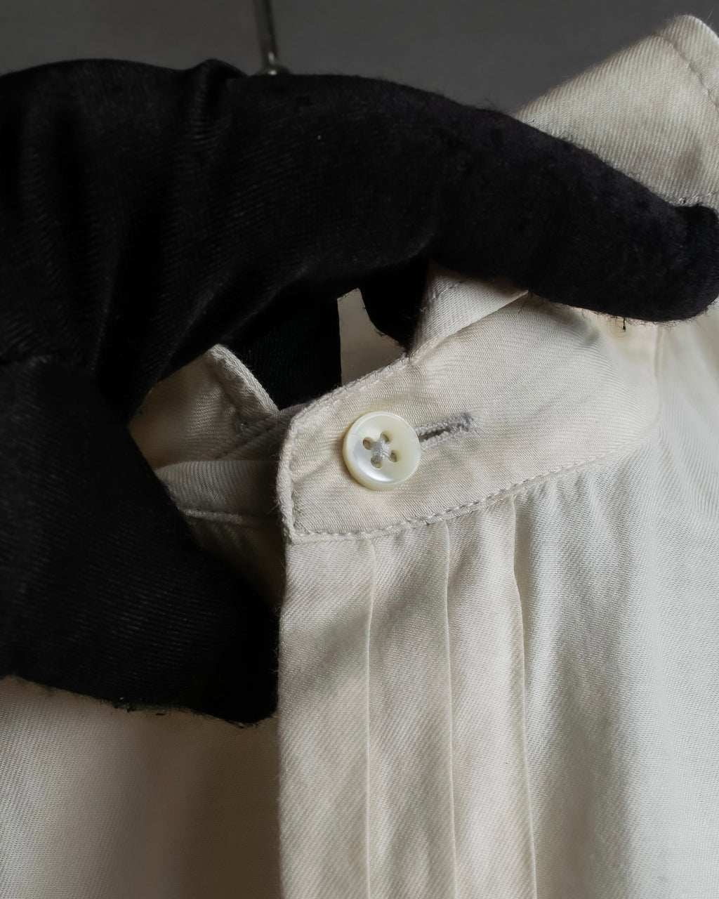 "Maison Martin Margiela" 2010SS triple layer folded fly front shirt