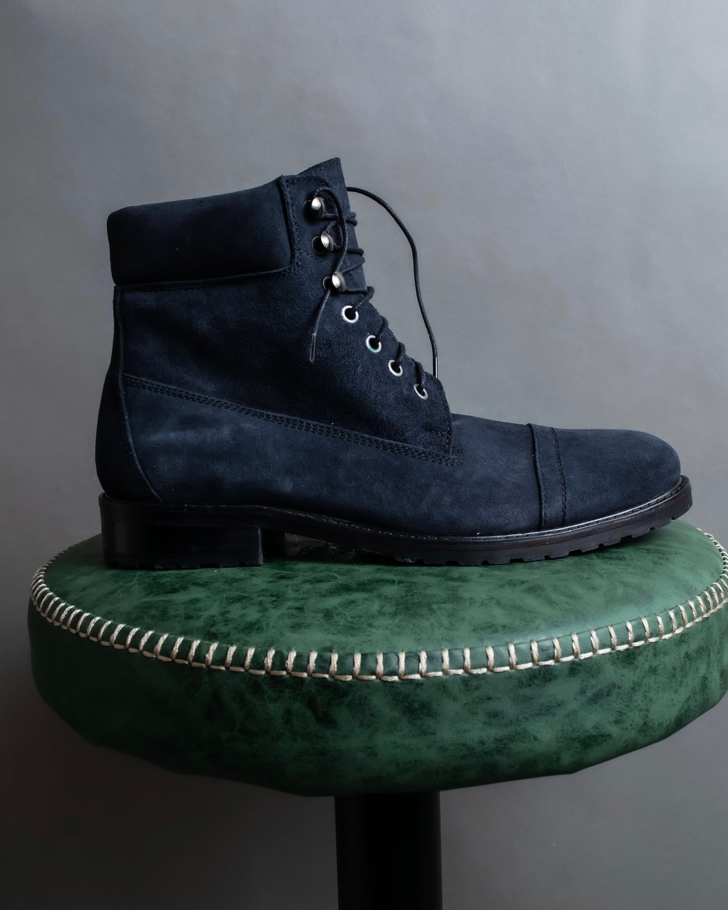 Vintage lace up design suede ankle boots