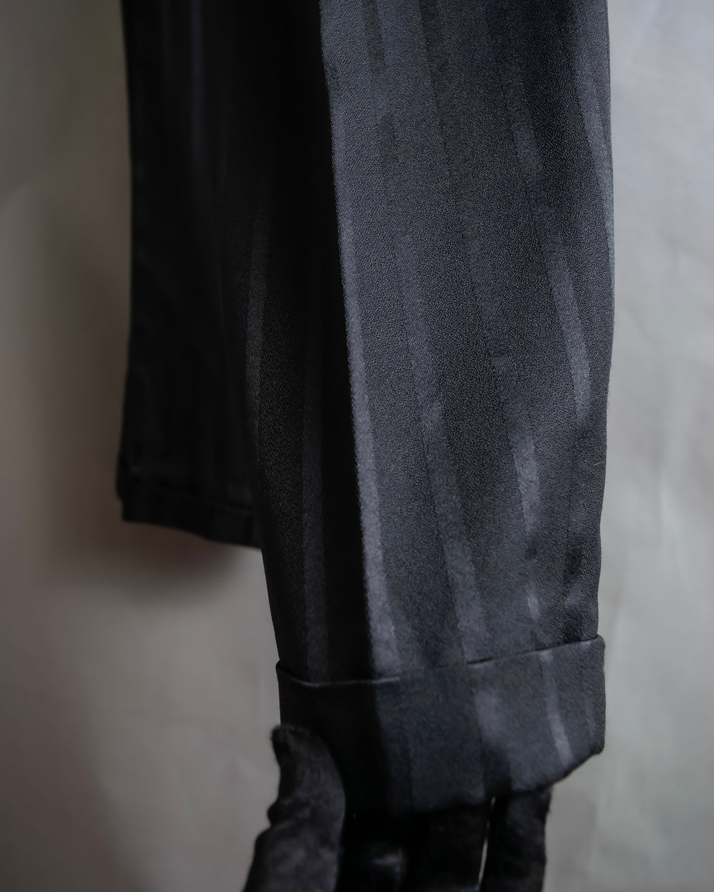 "Vintage subtle gloss striped wide slacks"