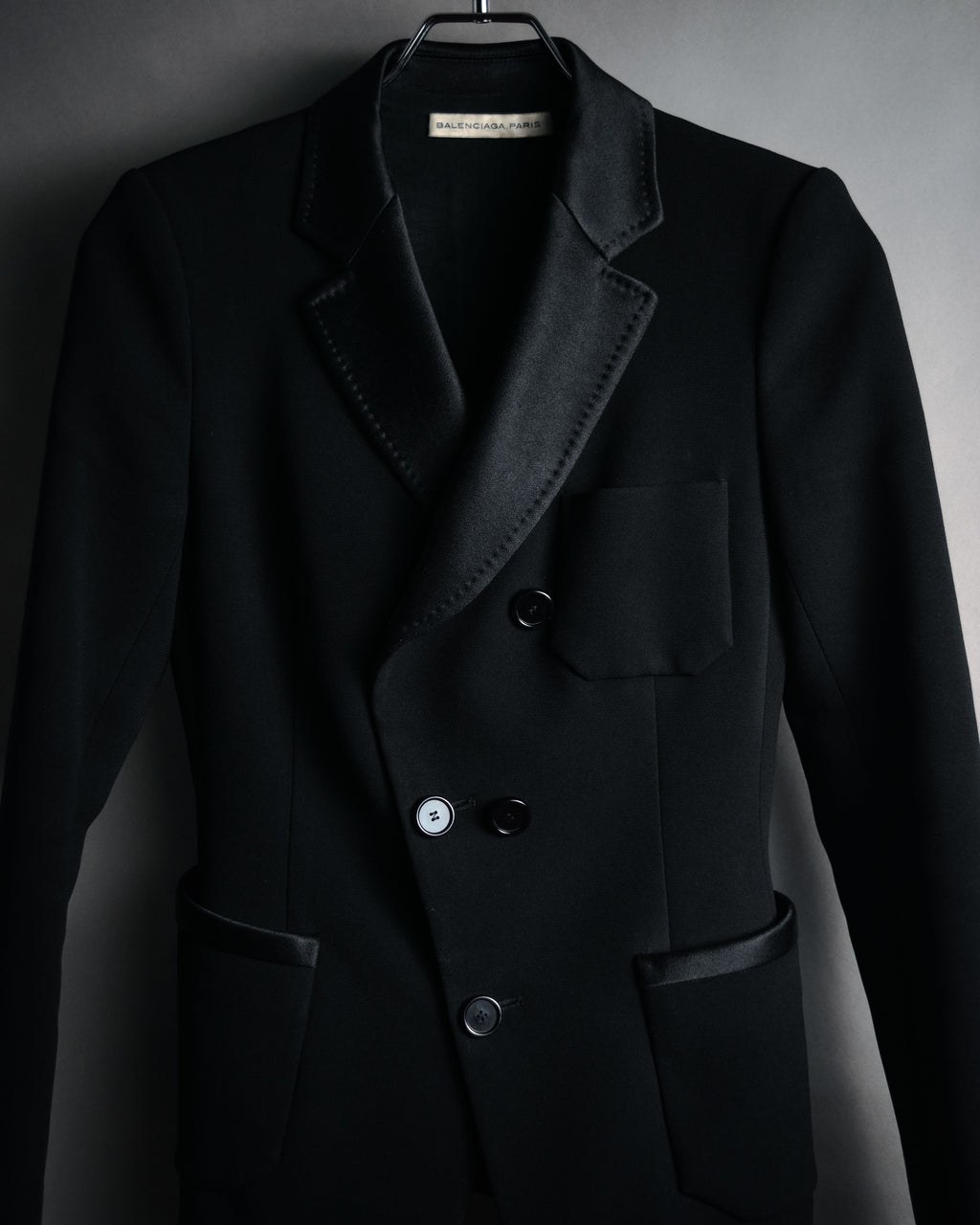 –SPECIAL– “BALENCIAGA” 2006-2012 Sculpted smoking jacket