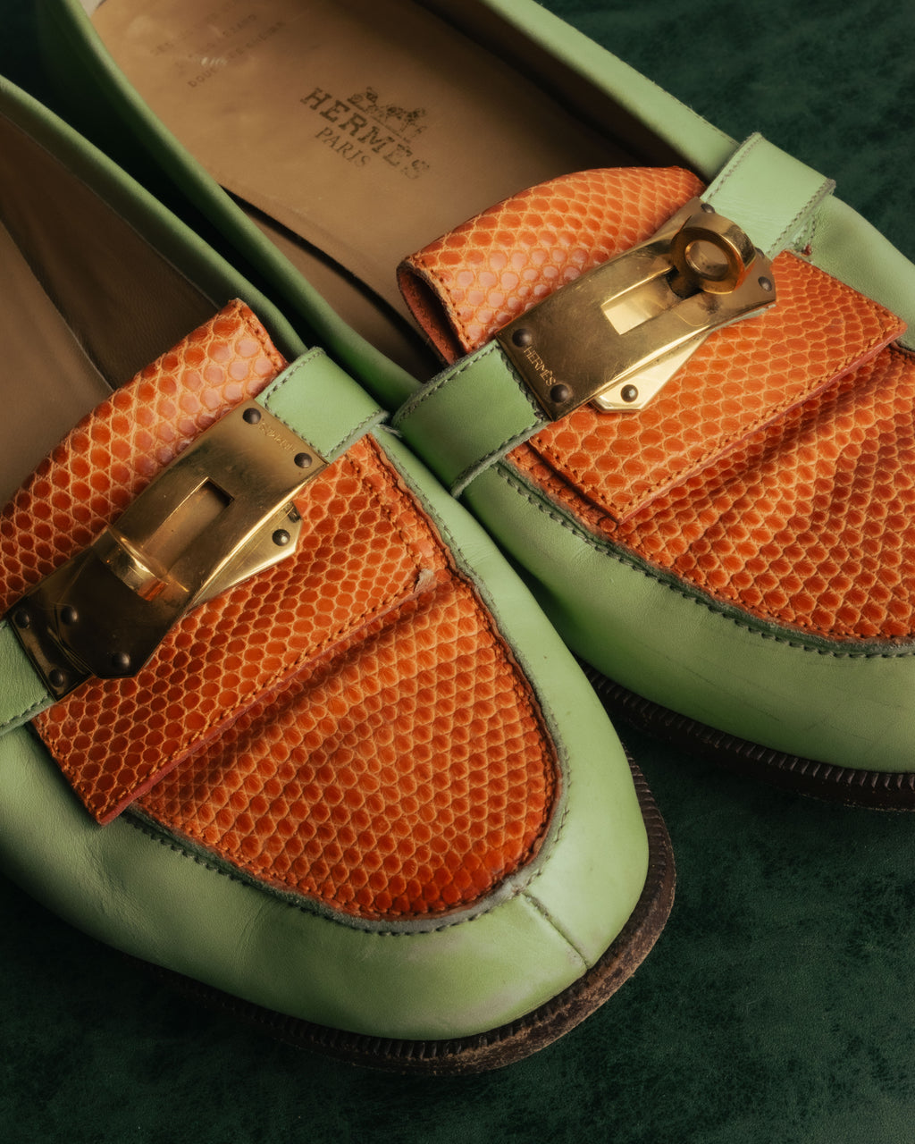 “Hermès” 90’s-00’s Kelly buckle leather loafer