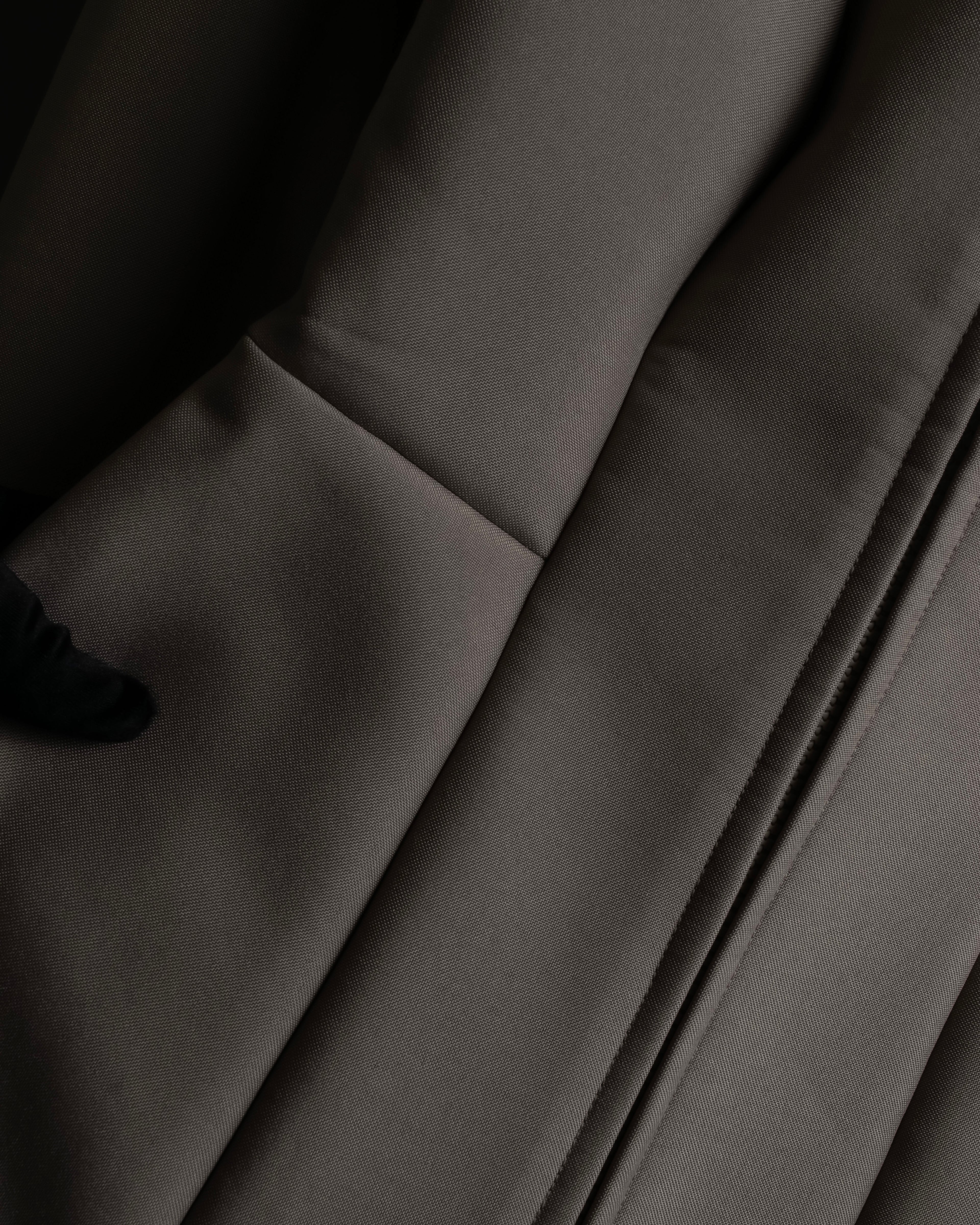 "Maison Martin Margiela × H&M"
Reconstructed zip-up design jacket