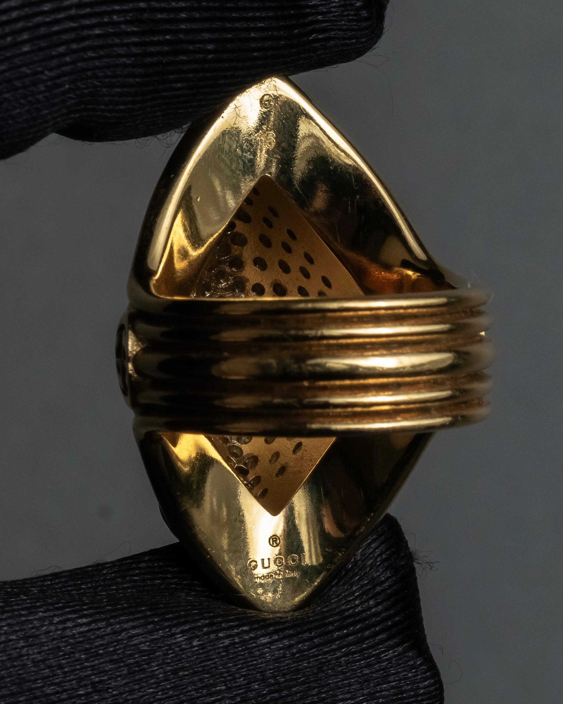 "GUCCI" Interlocking G rhinestone design dome-shaped ring