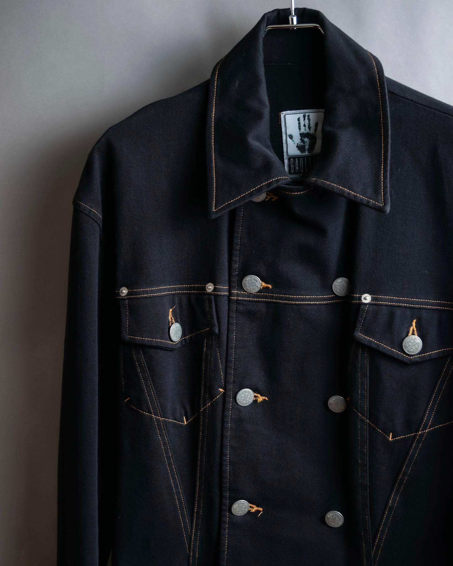 "JEAN PAUL GAULTIER JEANS"
Military detail stitching denim coat