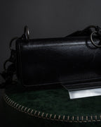 -SPECIAL- "YVES SAINT LAURENT"
00's Tom Ford period stacked ring design horizontal leather bag
