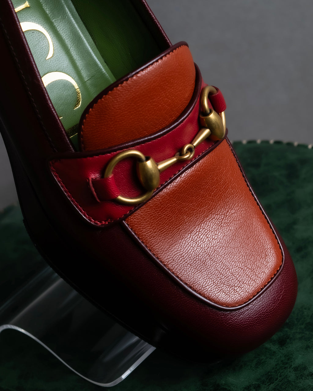 "GUCCI" Multicolor horsebit design heeled loafers