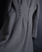 -SPECIAL- "JEAN PAUL GAULTIER"
90's-00's Waist shape A-line silhouette ecryu color super long coat