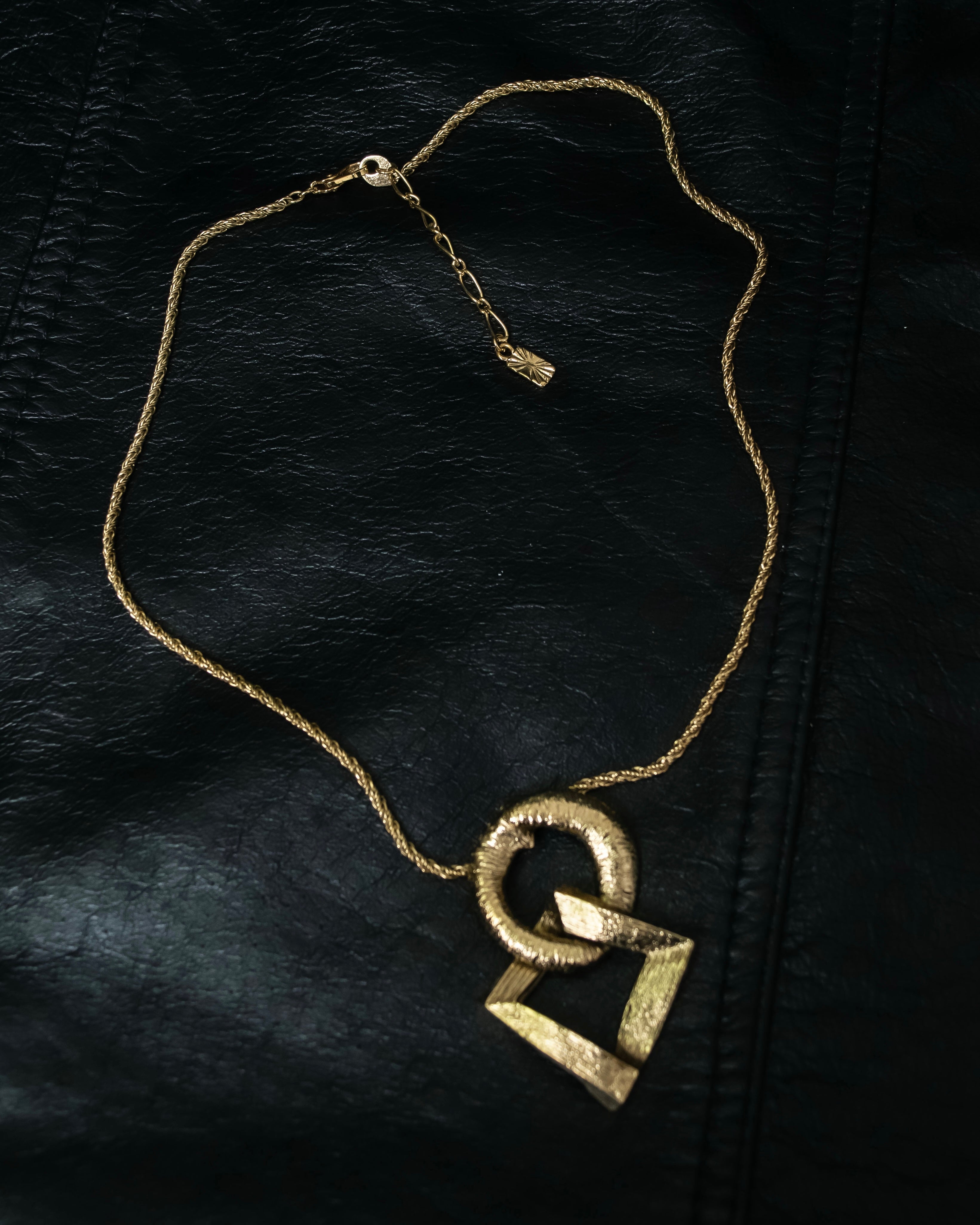 “Yves Saint Laurent” antique processed gold chain necklace