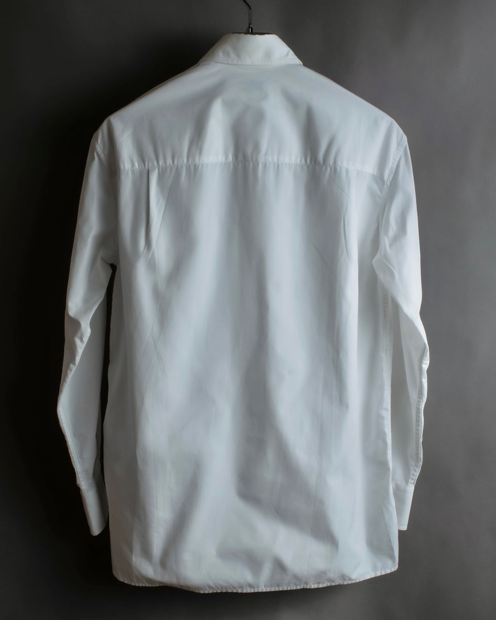 "BURBERRY" Wide collar embroidered emblem white shirt