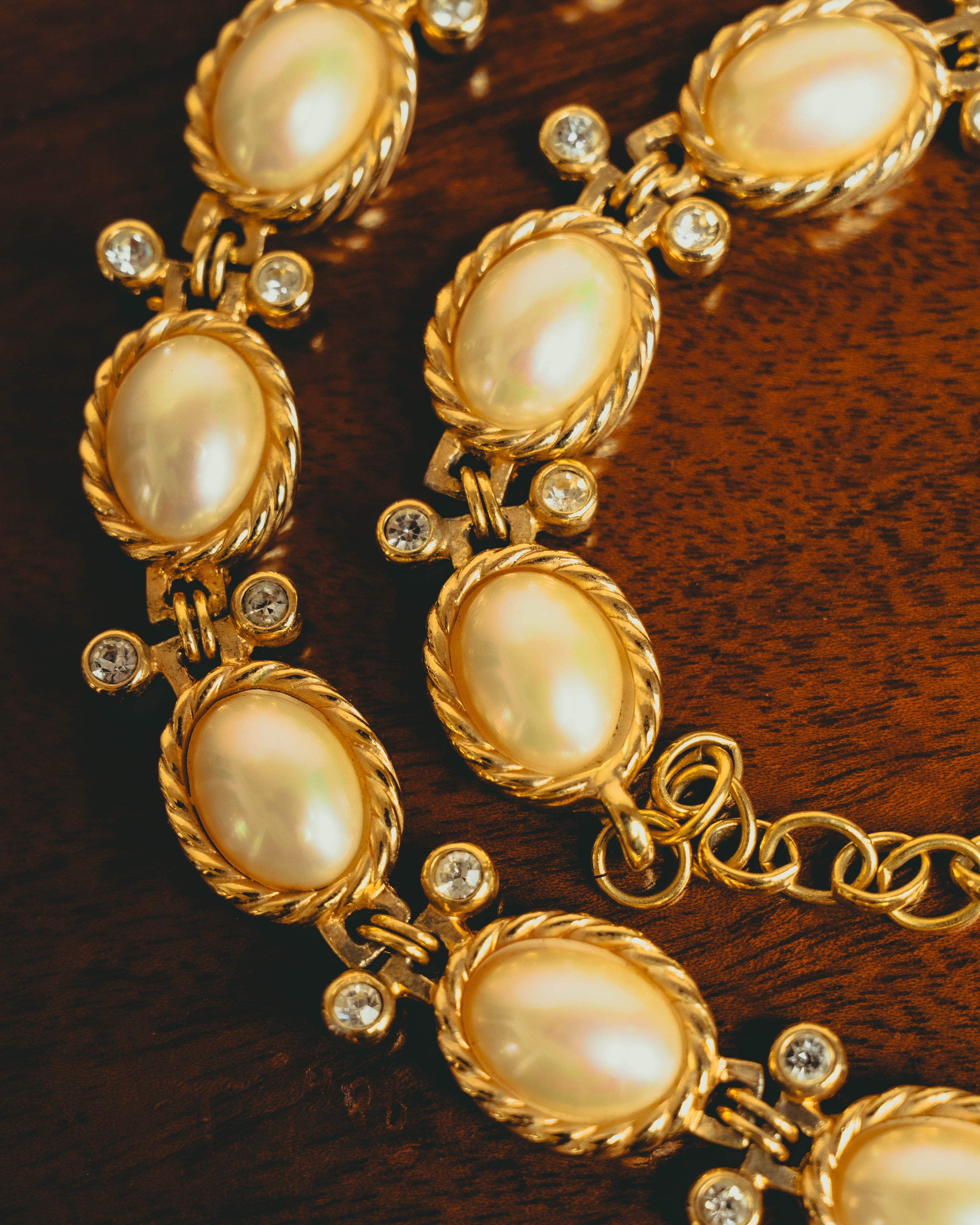 -SPECIAL- “Christian Dior” 70’s-80’s Faux pearl crystal statement necklace