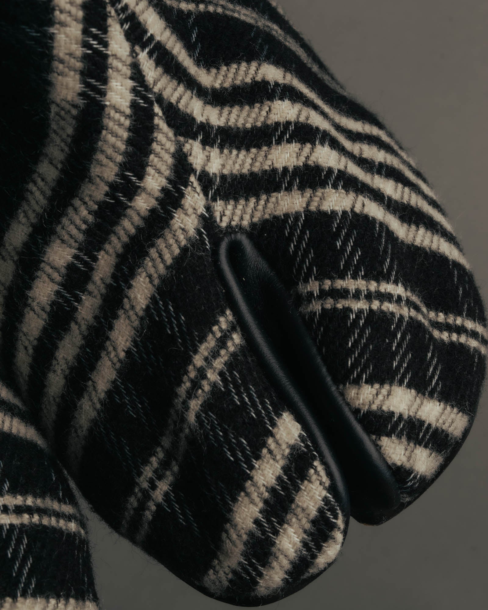-SPECIAL- "Maison Margiela"2015's Tabi striped fabric ankle boots