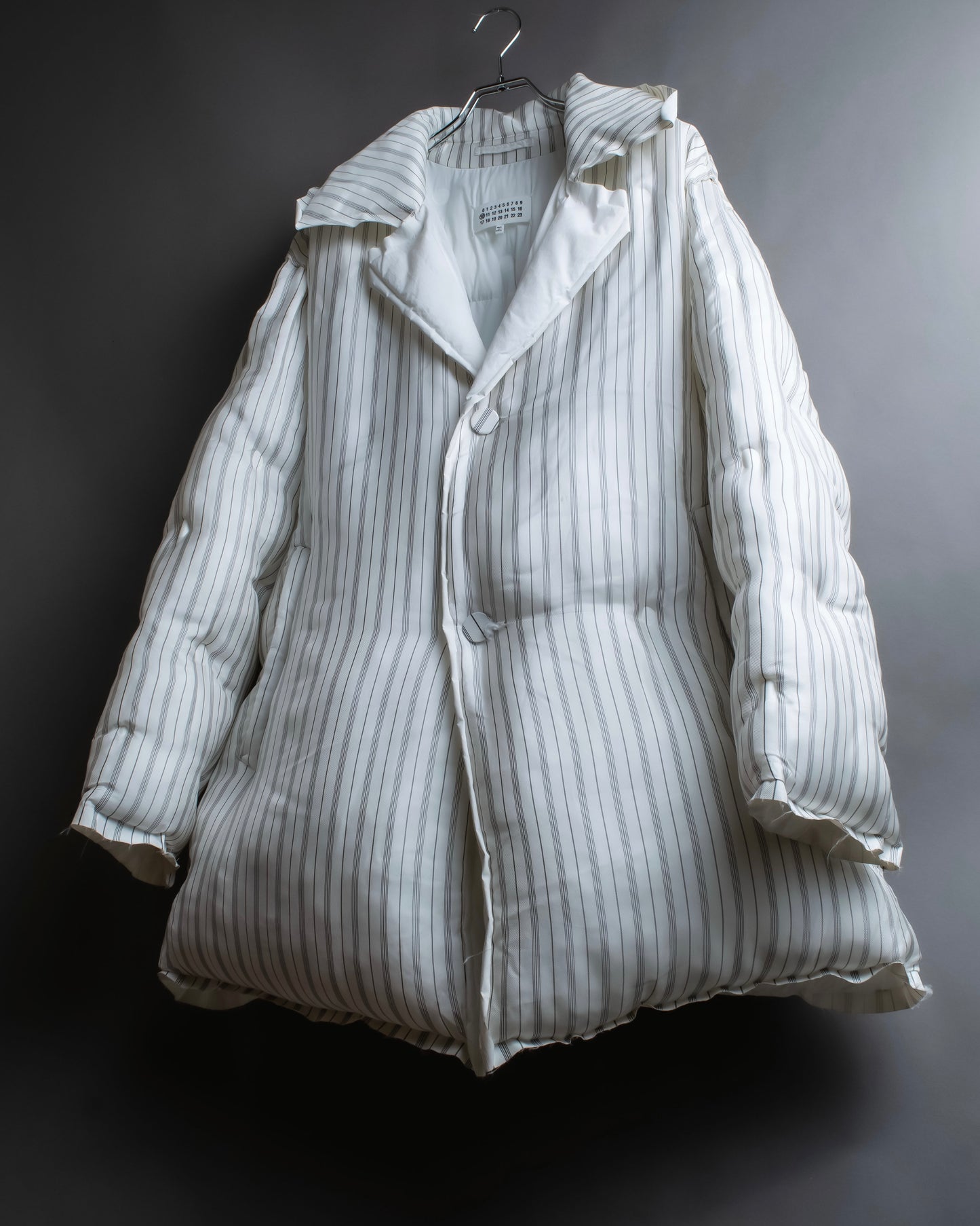 "MAISON MARGIELA" Multi-stripe pattern quilted padded oversized tailored coat