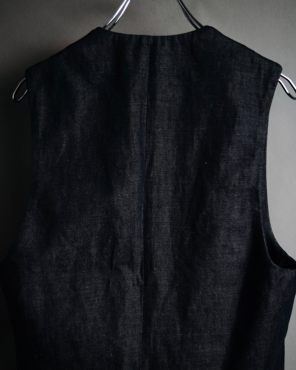 –SPECIAL– "Maison Martin Margiela"
2011 Replica denim smoking vest