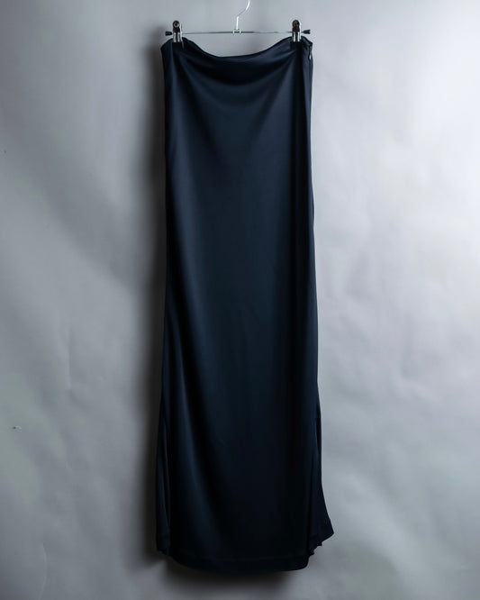 "GUCCI"

Maxi-length glossy rayon skirt